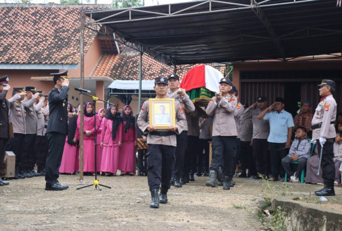 Polres Pringsewu Kehilangan Anggota Terbaik, Aipda Triyoto Tutup Usia