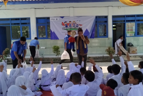 Dari Lampung ke Madura, Jarwo Songha Sebarkan Semangat Membaca Lewat Dongeng