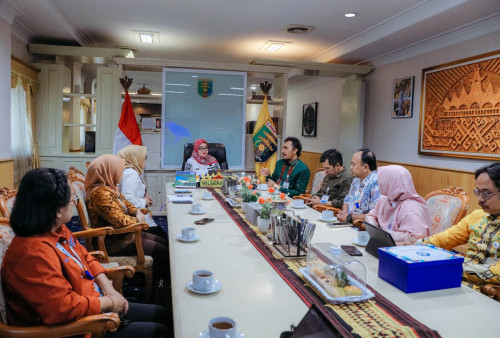 Wagub Jihan Dorong Guru dan Tenaga Kependidikan Lampung Adaptif Teknologi Lewat Kolaborasi Hexahelix