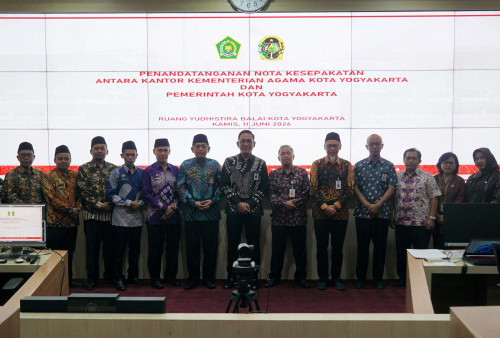 Ngepel Malioboro Diikuti Ribuan Warga, Gerakan Bersih Kota Digelar di 150 Titik