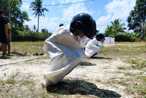 Balap Karung hingga Nangkap Belut, Ini Keseruan Warga Perum GIP Rayakan HUT ke-80 RI 