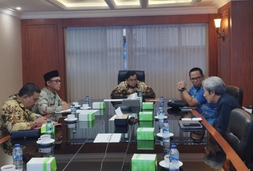 Akses Pendidikan Menengah Minim, Bupati Ardito Minta Dukungan Kemendikdasmen Bangun SMA Baru