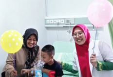 RSU Muhammadiyah Metro Rayakan HAN 2025, Pasien Anak Dapat Kejutan Spesial