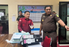 Rumah dan Kantor Bapenda Digeledah Kejari Pringsewu, Ada Apa?