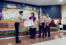 Wabup Umi Laila Tegaskan Peran Pramuka dalam Membangun Karakter dan Kepemimpinan Generasi Muda