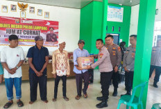 Jumat Curhat Polres Mesuji, Bagikan 25 Paket Sembako untuk Warga Margo Jadi