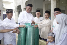 Plt Bupati Lampung Tengah Komang Koheri Hadiri Safari Ramadan di Masjid Nurul Iman, Serap Aspirasi Masyarakat
