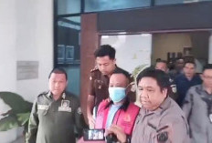 Kejari Kotabumi Tahan Kades Kedaton Terkait Dugaan Korupsi DD Tahun 2022 -  2024