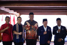 Hadiri Pelantikan Pengurus DPD Partai NasDem Lampung Tengah, Plt. Bupati I Komang Koheri Dorong Sinergi Pembangunan