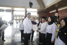 3.052 Nakes dan Guru Lampung Tengah Resmi Terima SK PPPK Paruh Waktu 