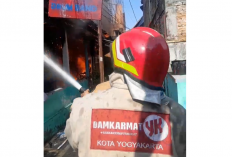 Rumah Warga di Purbayan Kotagede Terbakar, Empat Mobil Damkar Dikerahkan ke Lokasi