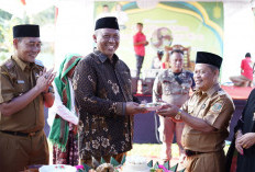 Plt Bupati I Komang Koheri Ajak Warga Kampung Mekar Jaya Bersama Membangun Kampung