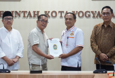 Tiga Plt OPD Terima Memori Jabatan, Hasto Tekankan Kelanjutan Pelayanan Publik