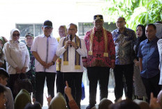 Plt. Bupati I Komang Koheri Dampingi Menko Pangan RI Pastikan Ketahanan Pangan Pelajar Lampung Tengah