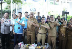 12 Rumah Warga Pra-Sejahtera di Metro Terima Sambungan Listrik Gratis 