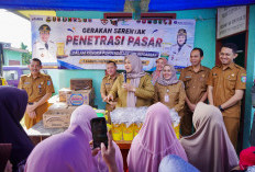 Wabup Umi Laila Buka Penetrasi Pasar di Sukoharjo, Warga Dapat Sembako Murah
